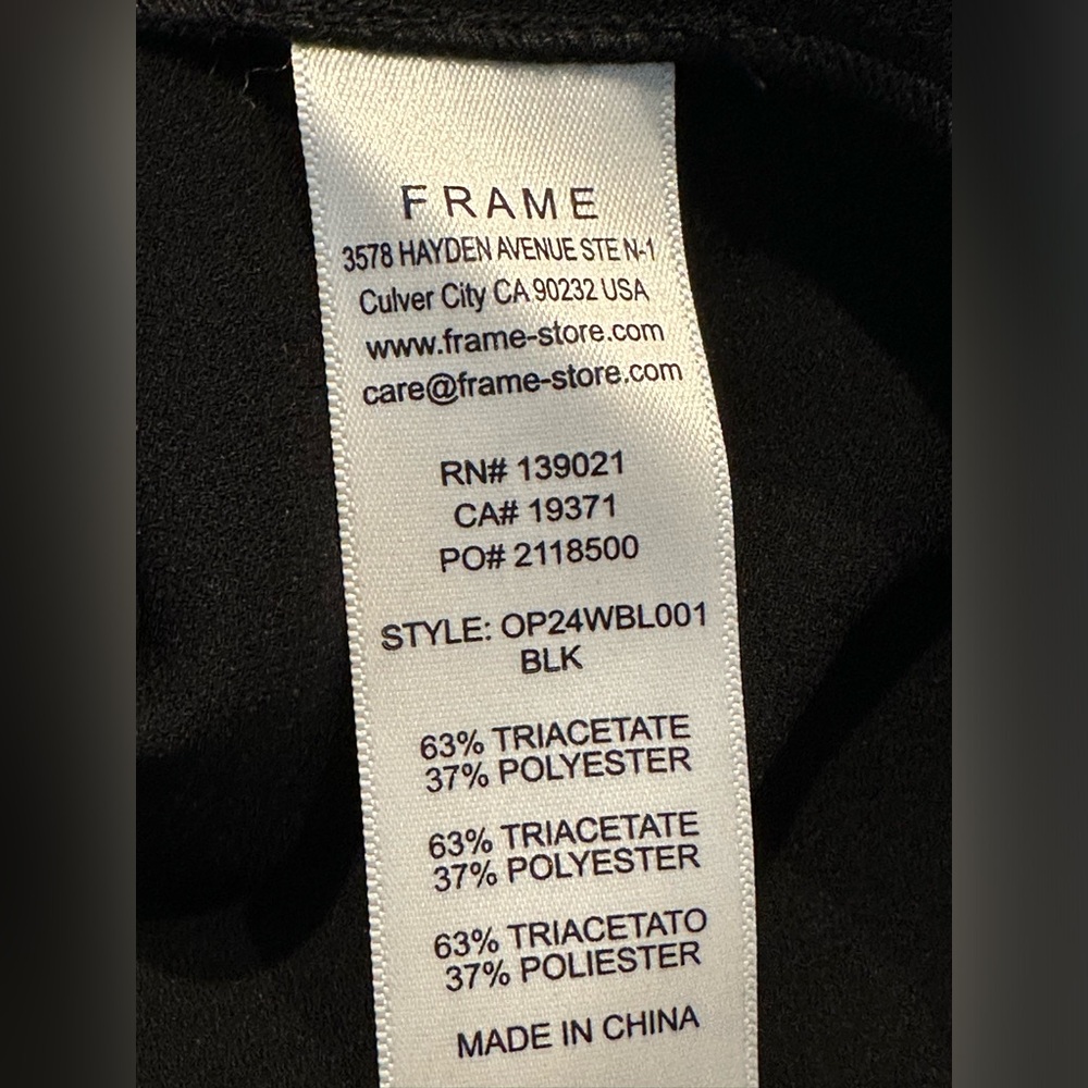 Frame
Flutter-Sleeve Top - Picture 9 of 9